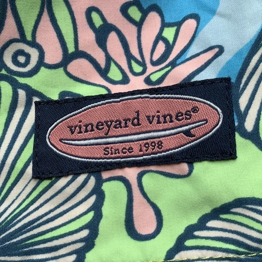 Vineyard Vines | Vineyard Vines mermaid swim trunks